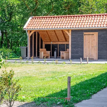 Luxury Villa On Texel Near The Wadden Sea & Bird Area Ferienhaus Oosterend (Texel)