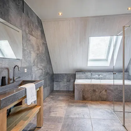Luxury Villa On Texel Near The Wadden Sea & Bird Area Ferienhaus Oosterend (Texel)