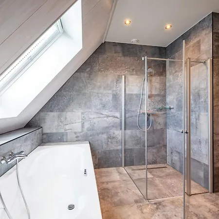 Luxury Villa On Texel Near The Wadden Sea & Bird Area Ferienhaus Oosterend (Texel)